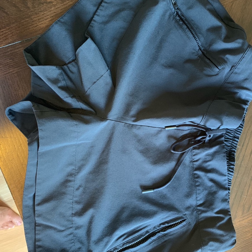 Athleta Hudson Shortie